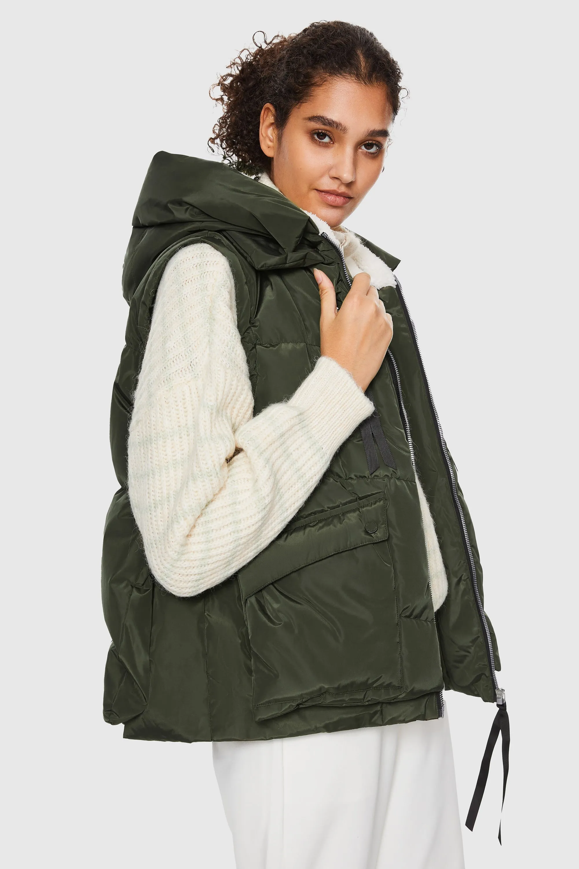 092 Classics Cropped Down Vest