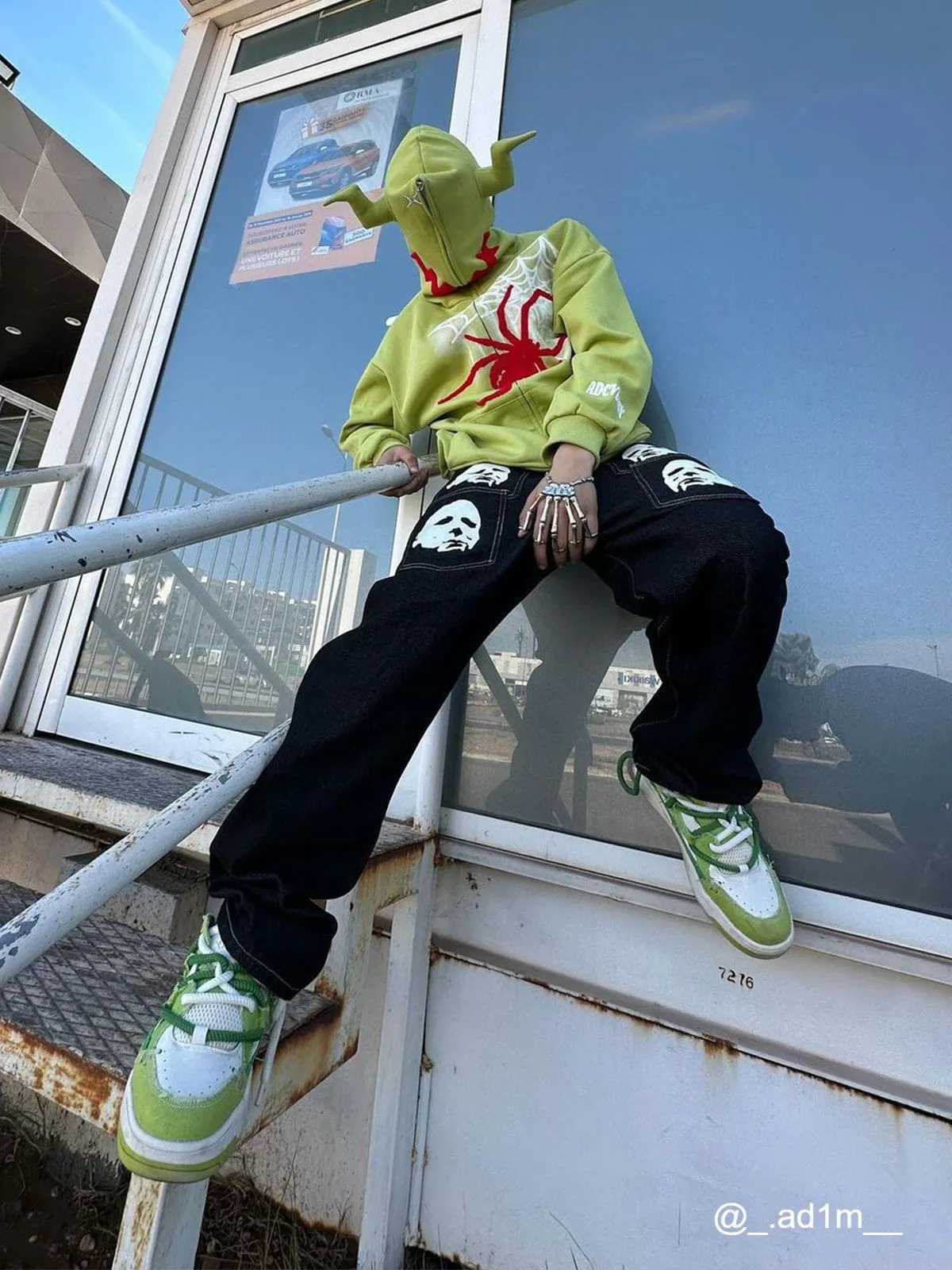 Aelfric Eden Horn Design Flocking Spider Zip Up Hoodie