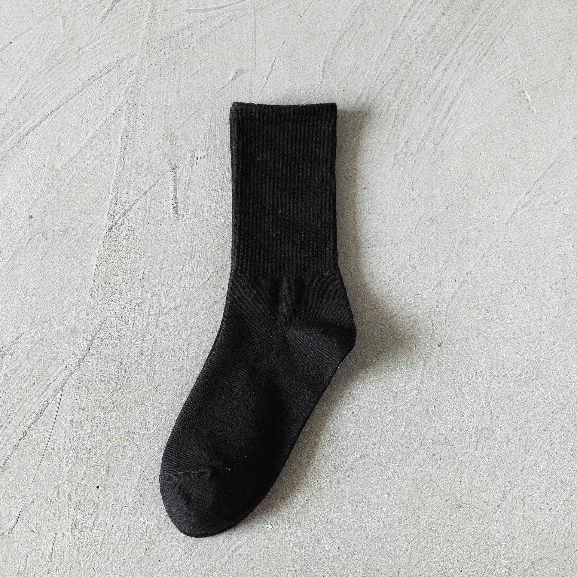 Black And White Socks Embroidered Planet Socks Men And Women Couple Athletic Socks Ins Hip Hop Cool Fashion Cotton Tube Socks