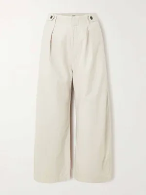 Cropped pleated boyfriend trousers