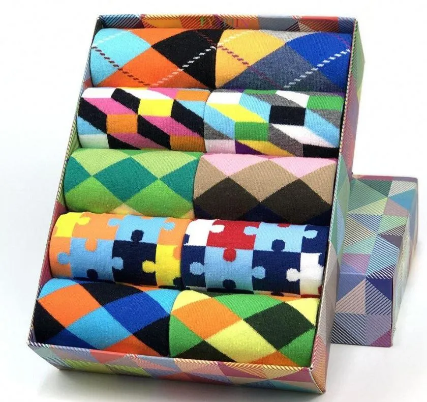 Plaid Design Colourful Happy Comfortable Socks For Men