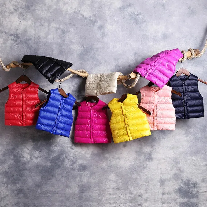 "Cozy and Stylish Baby Vest: Keep Your Little Ones Warm in Autumn and Winter with Our Trendy Outerwear Coats for Boys and Girls - Infant Cotton down Sleeveless Jacket for Ultimate Comfort"