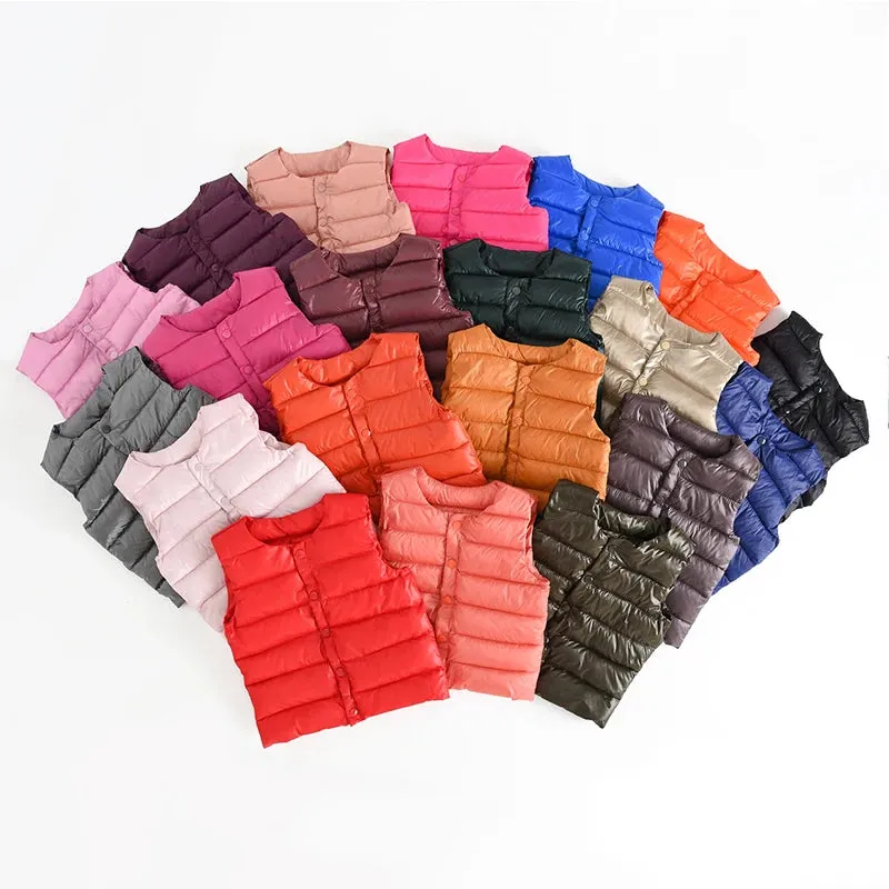 "Cozy and Stylish Baby Vest: Keep Your Little Ones Warm in Autumn and Winter with Our Trendy Outerwear Coats for Boys and Girls - Infant Cotton down Sleeveless Jacket for Ultimate Comfort"