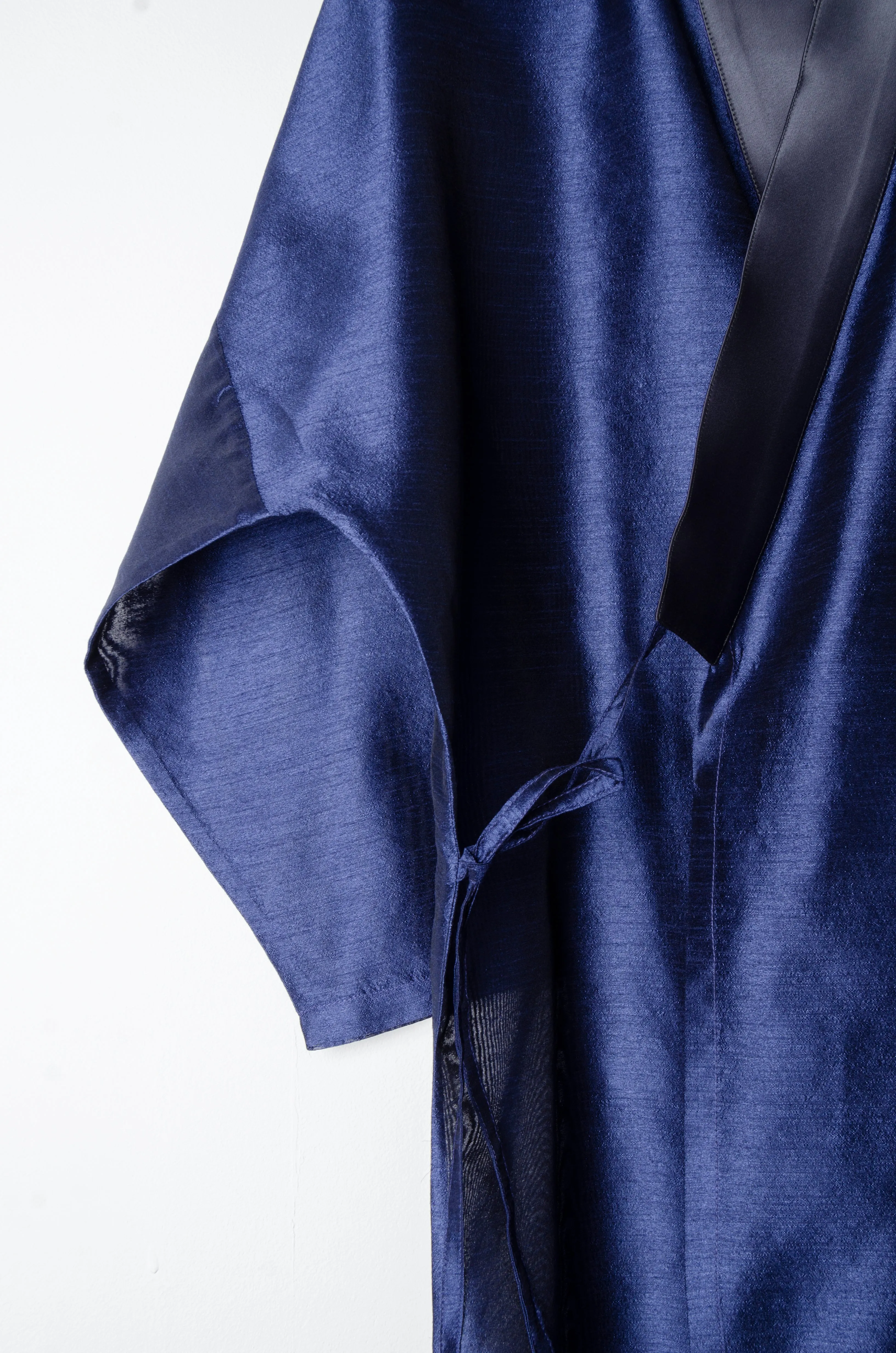 Raw Silk Tie Abaya